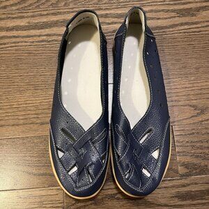 New without tags size 45 EURO/12 USA womens shoes